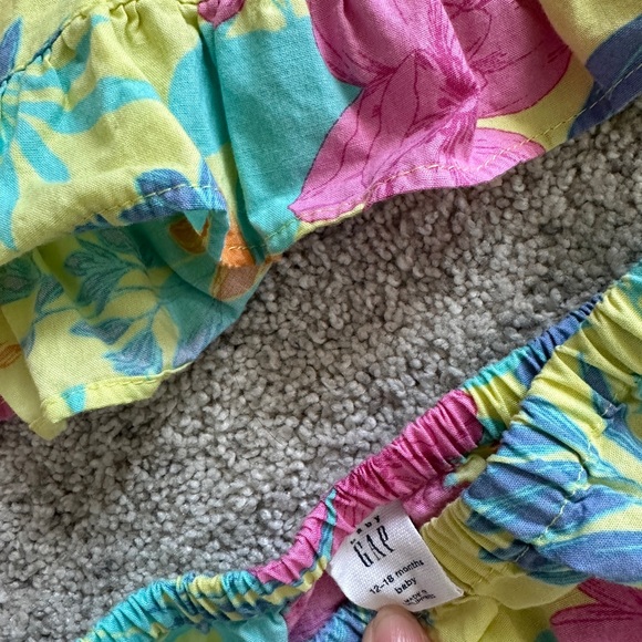 Baby Gap two piece tank and bloomers. - Picture 4 of 6